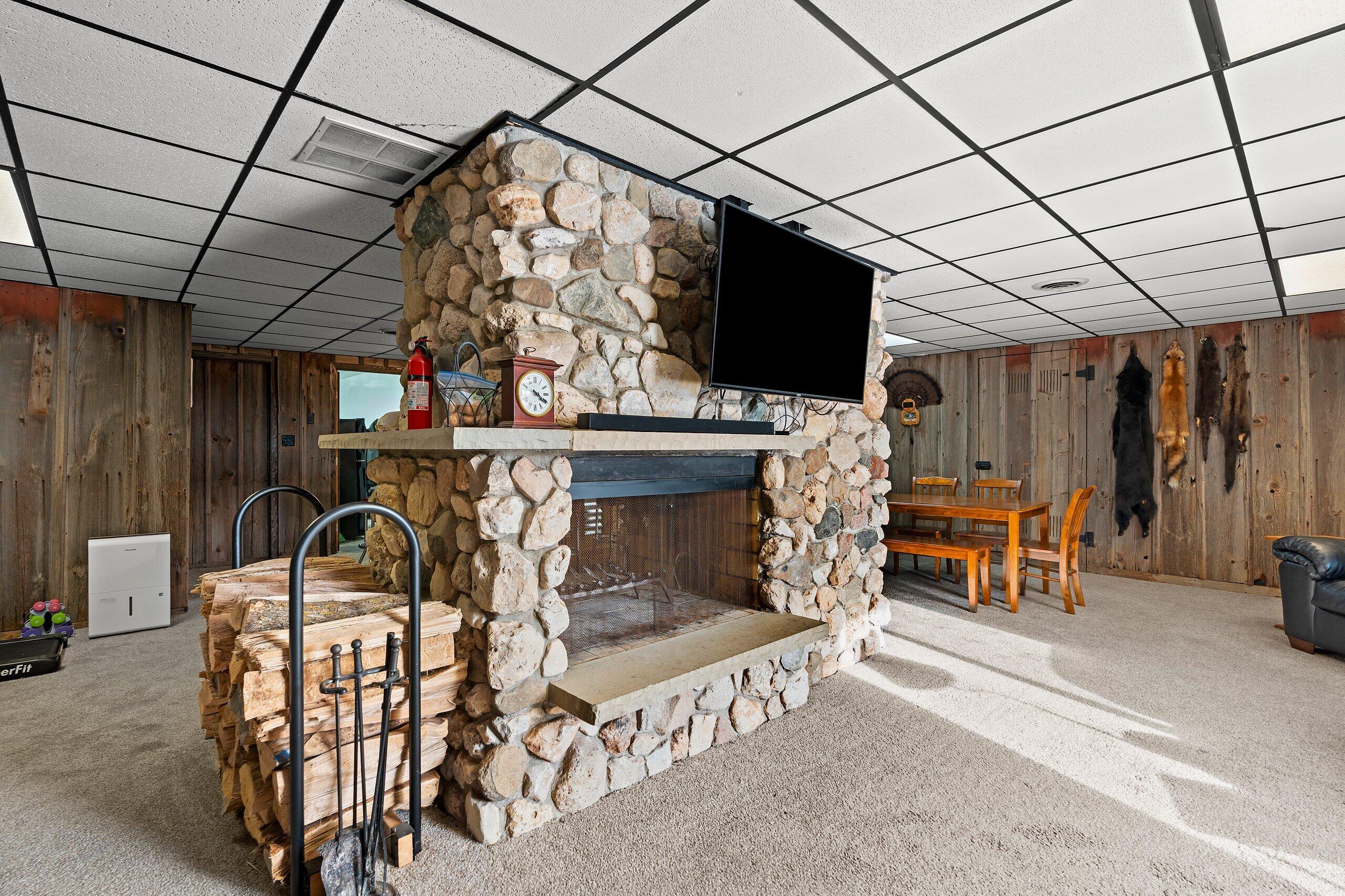 N6580 County Rd O J Plymouth, WI 53073 - Photo 26 of 39 Double Sided