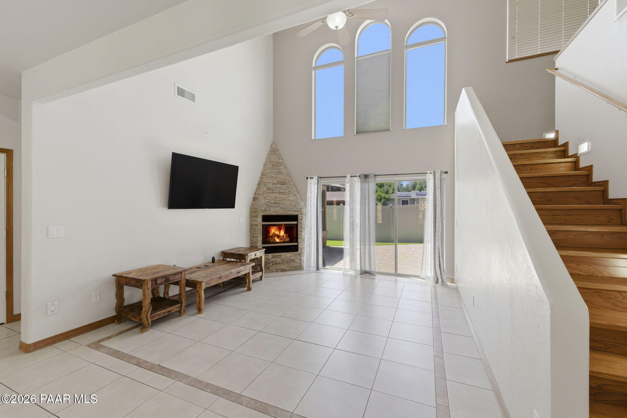 188 Juniper Ridge Drive Prescott, AZ 86301 - Photo 8 of 34 8-Living Room 2