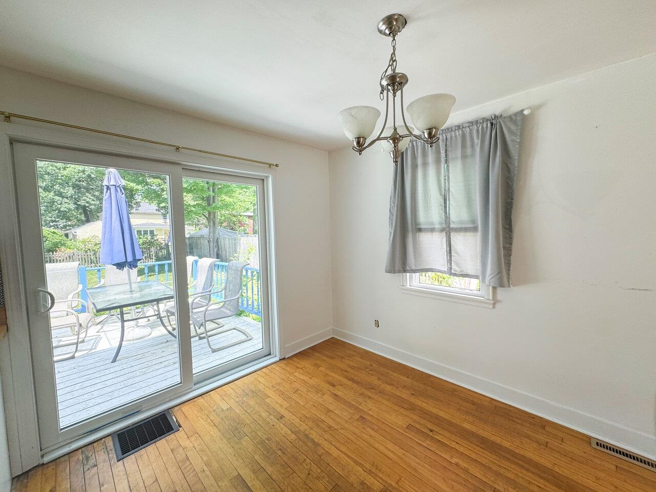 48 Woodlawn Road Burlington, VT 05408 - Photo 29 of 31 Gallery Image 29