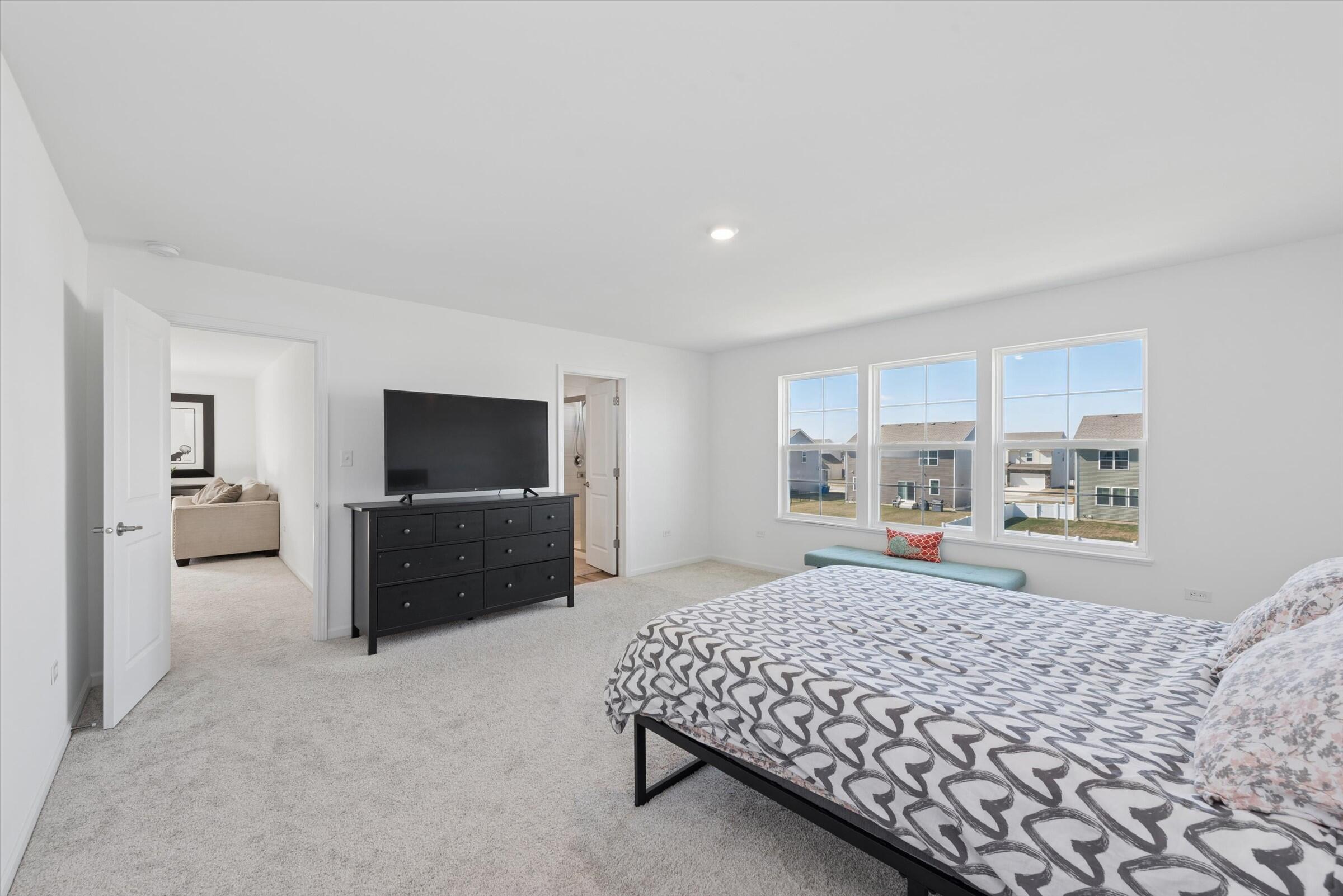 11474 Iris Place Winfield, IN 46307 - Photo 16 of 22 2400x1602