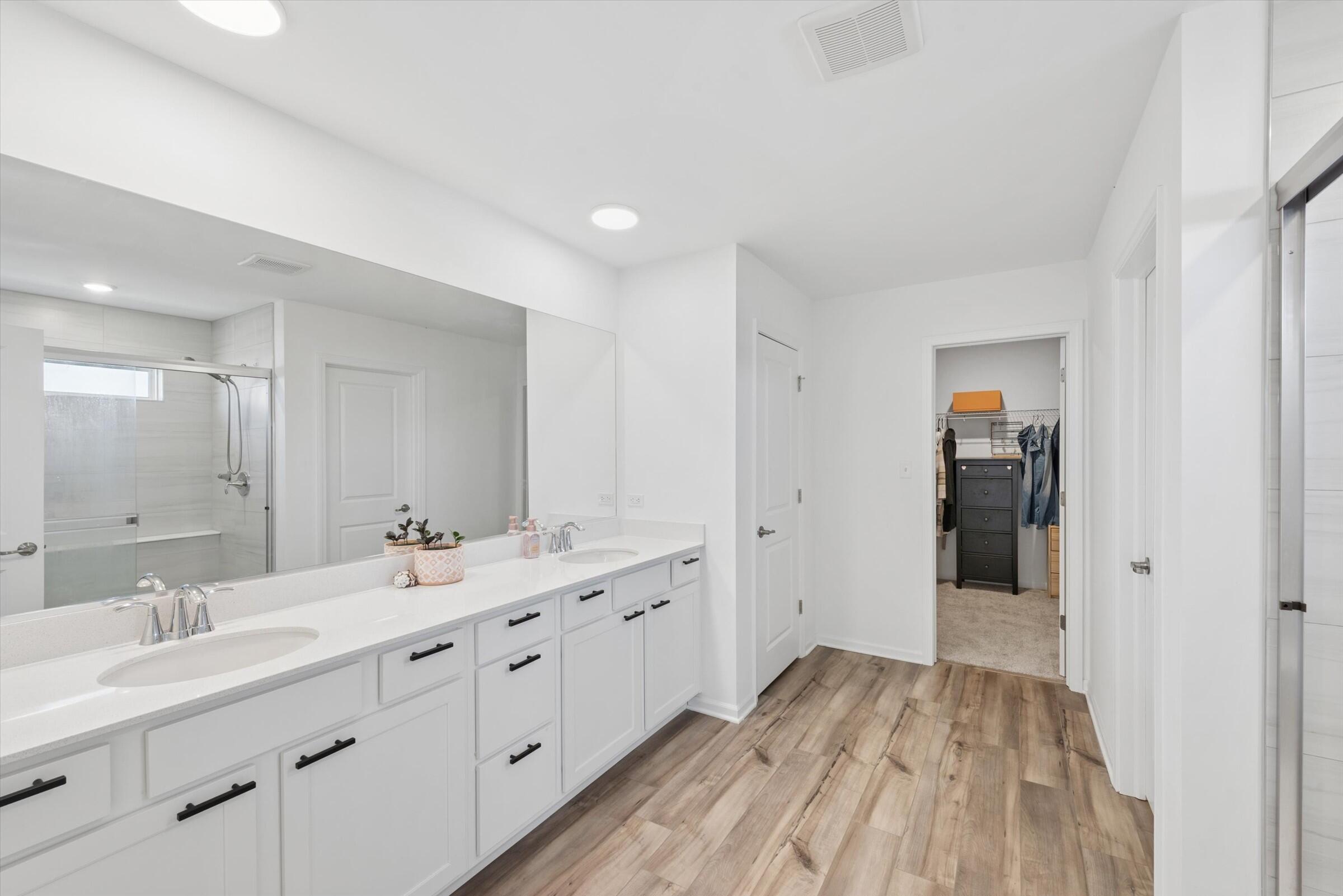 11474 Iris Place Winfield, IN 46307 - Photo 17 of 22 2400x1602