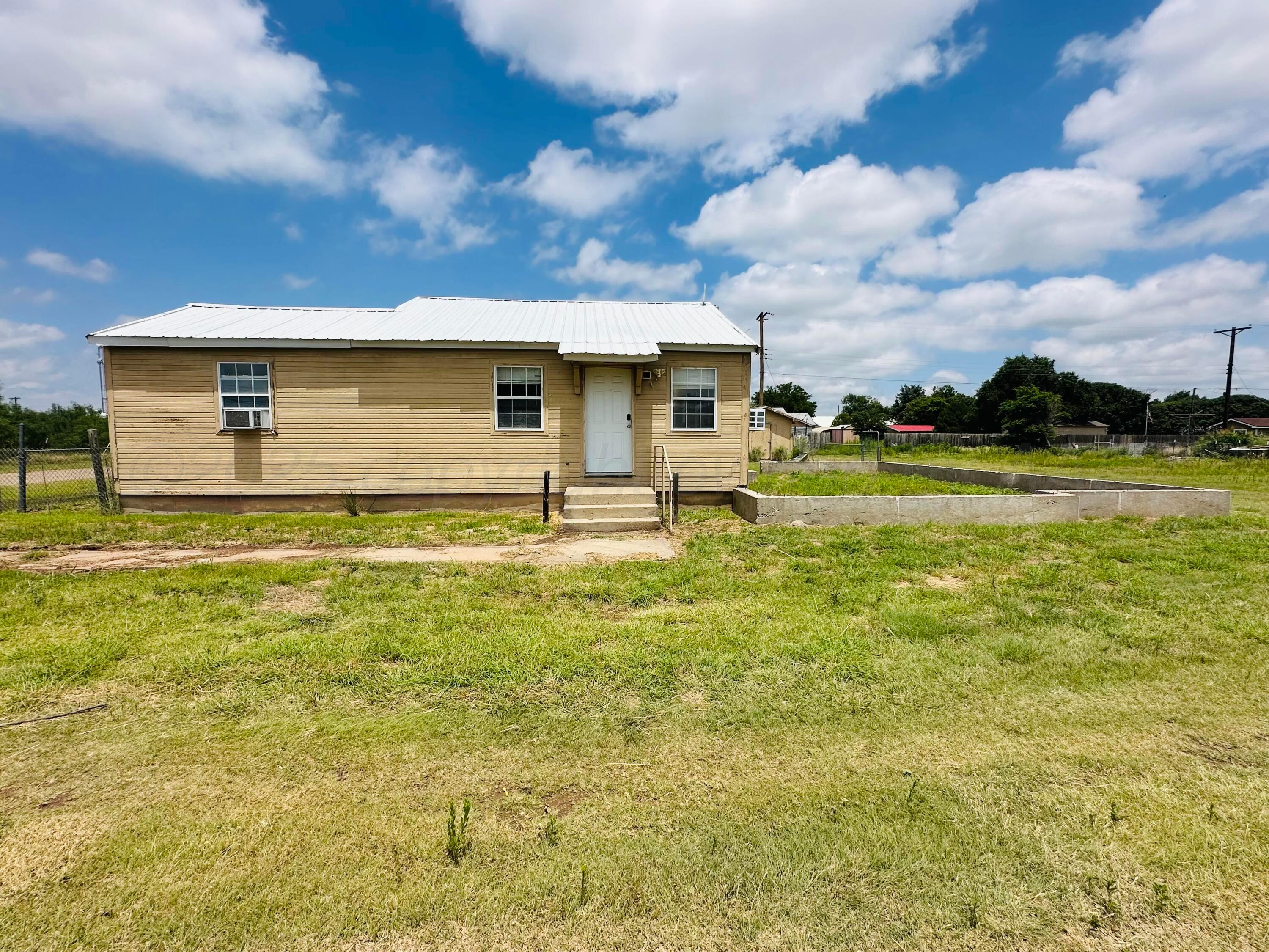 501 Eagle Boulevard Fritch, TX 79036 - Photo 13 of 13 IMG_3462