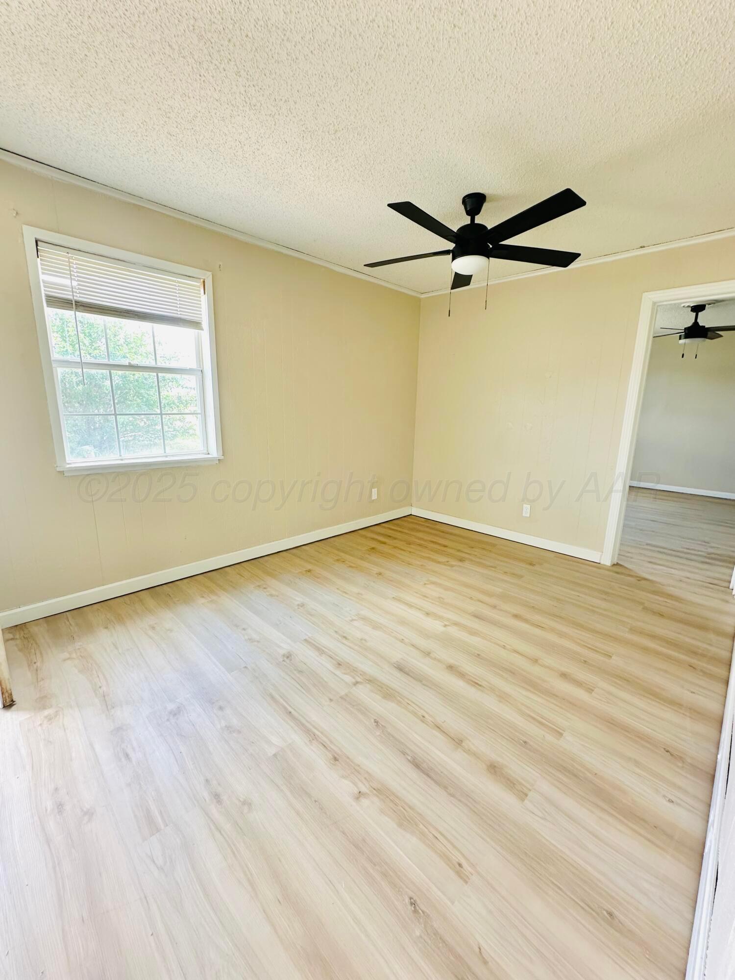 501 Eagle Boulevard Fritch, TX 79036 - Photo 4 of 13 IMG_3460