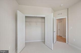 22102 Midmoore Drive Ashburn, VA 20148 - Photo 12 of 25