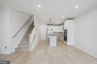 22102 Midmoore Drive Ashburn, VA 20148 - Photo 4 of 25