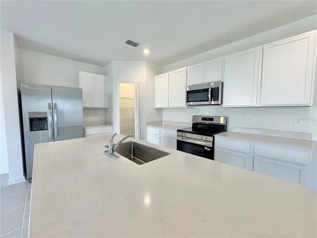 $2,000 | 3555 Kimbrough Drive, Lake Wales, FL 33853