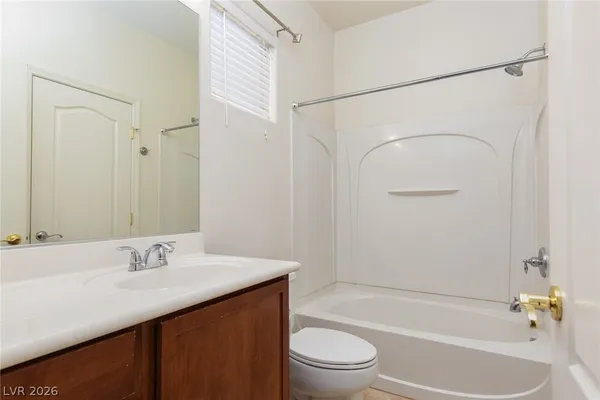 $2,500 | 8233 Preppy Fox Avenue, Las Vegas, NV 89131