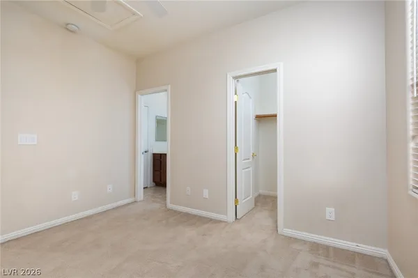 $2,500 | 8233 Preppy Fox Avenue, Las Vegas, NV 89131