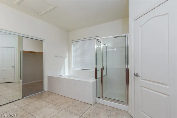 $2,500 | 8233 Preppy Fox Avenue, Las Vegas, NV 89131