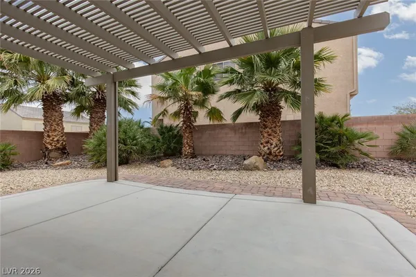 $2,500 | 8233 Preppy Fox Avenue, Las Vegas, NV 89131