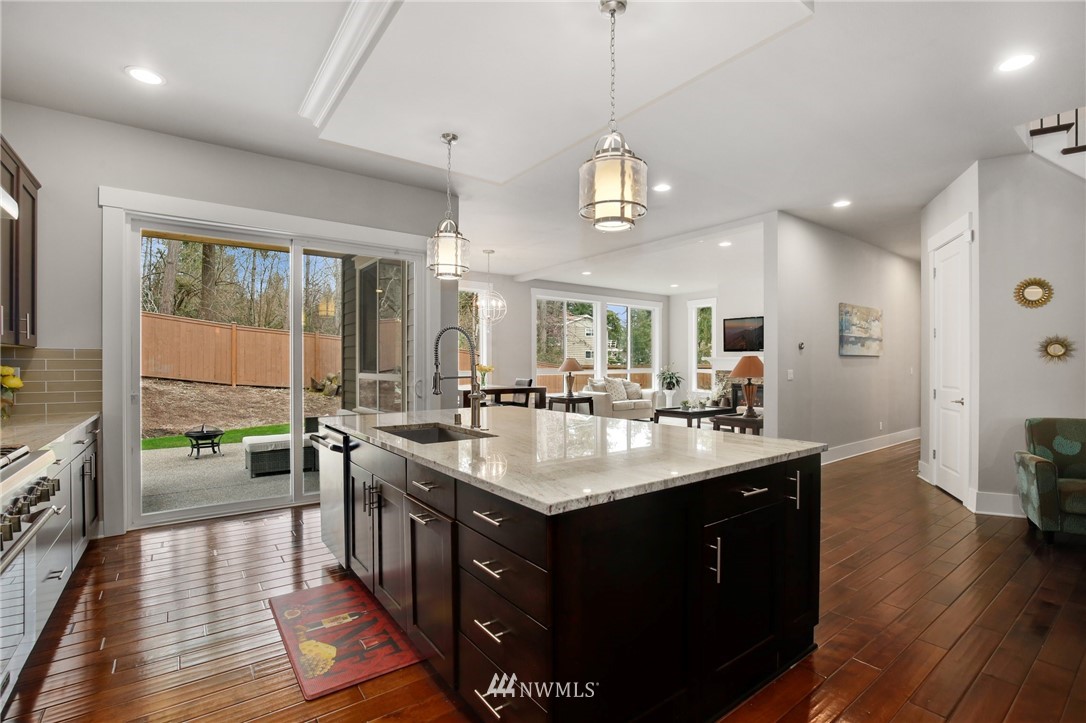 6618 Southeast 6th Street Renton, WA 98059 - Photo 13 of 40