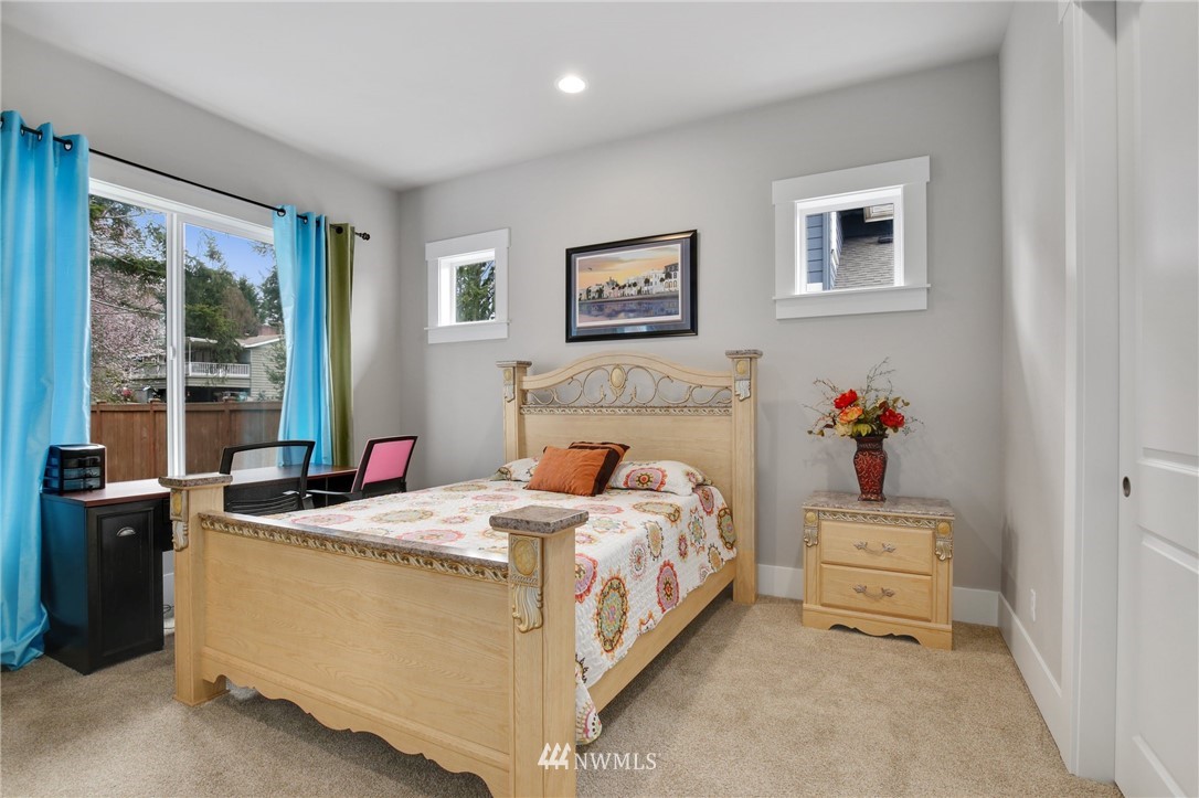 6618 Southeast 6th Street Renton, WA 98059 - Photo 20 of 40