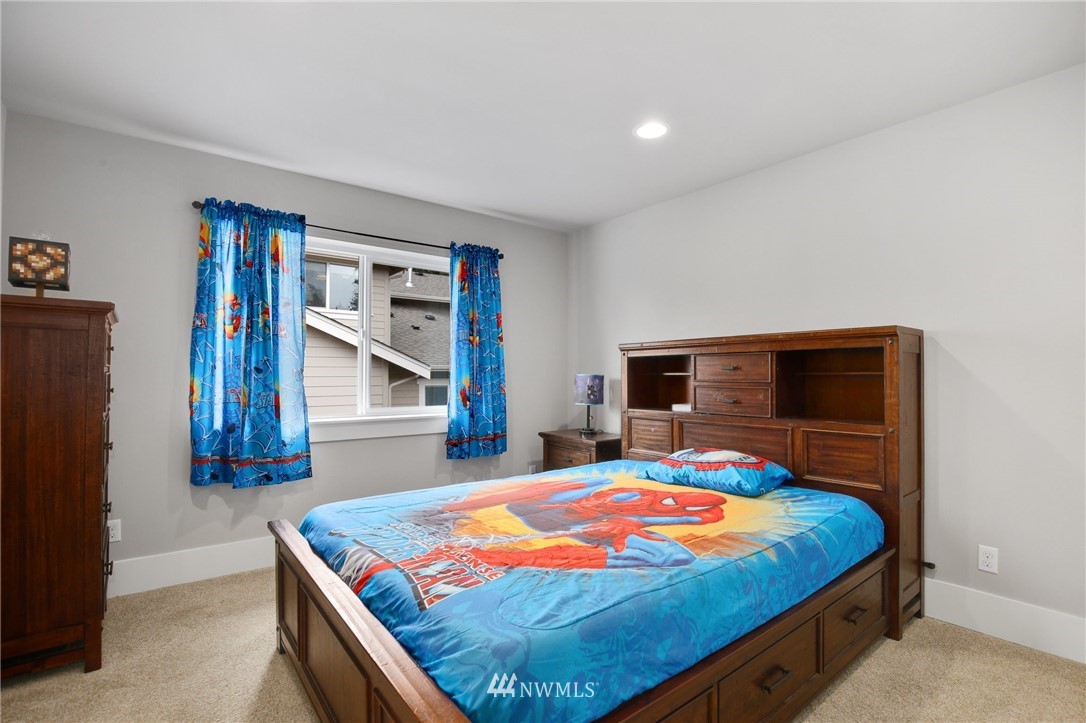 6618 Southeast 6th Street Renton, WA 98059 - Photo 30 of 40