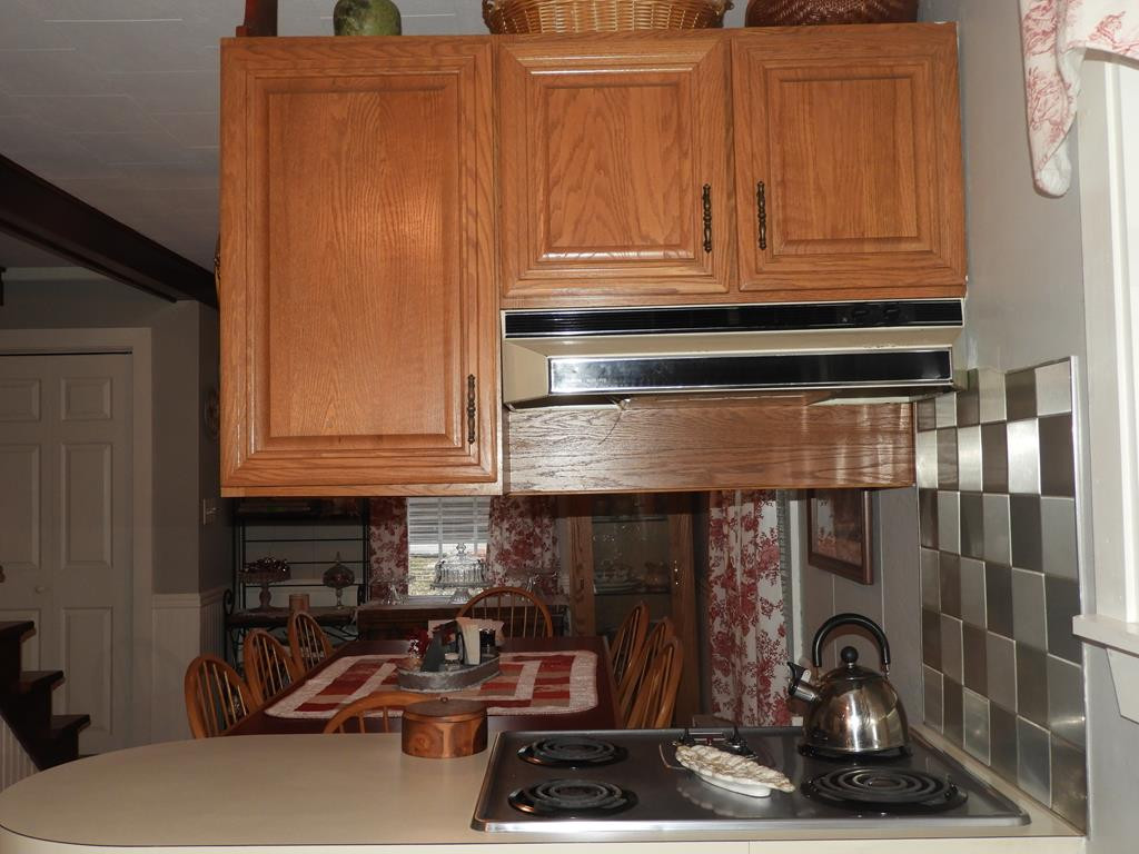 146 Rugar Street Plattsburgh, NY 12901 - Photo 13 of 33 Gallery Image 13