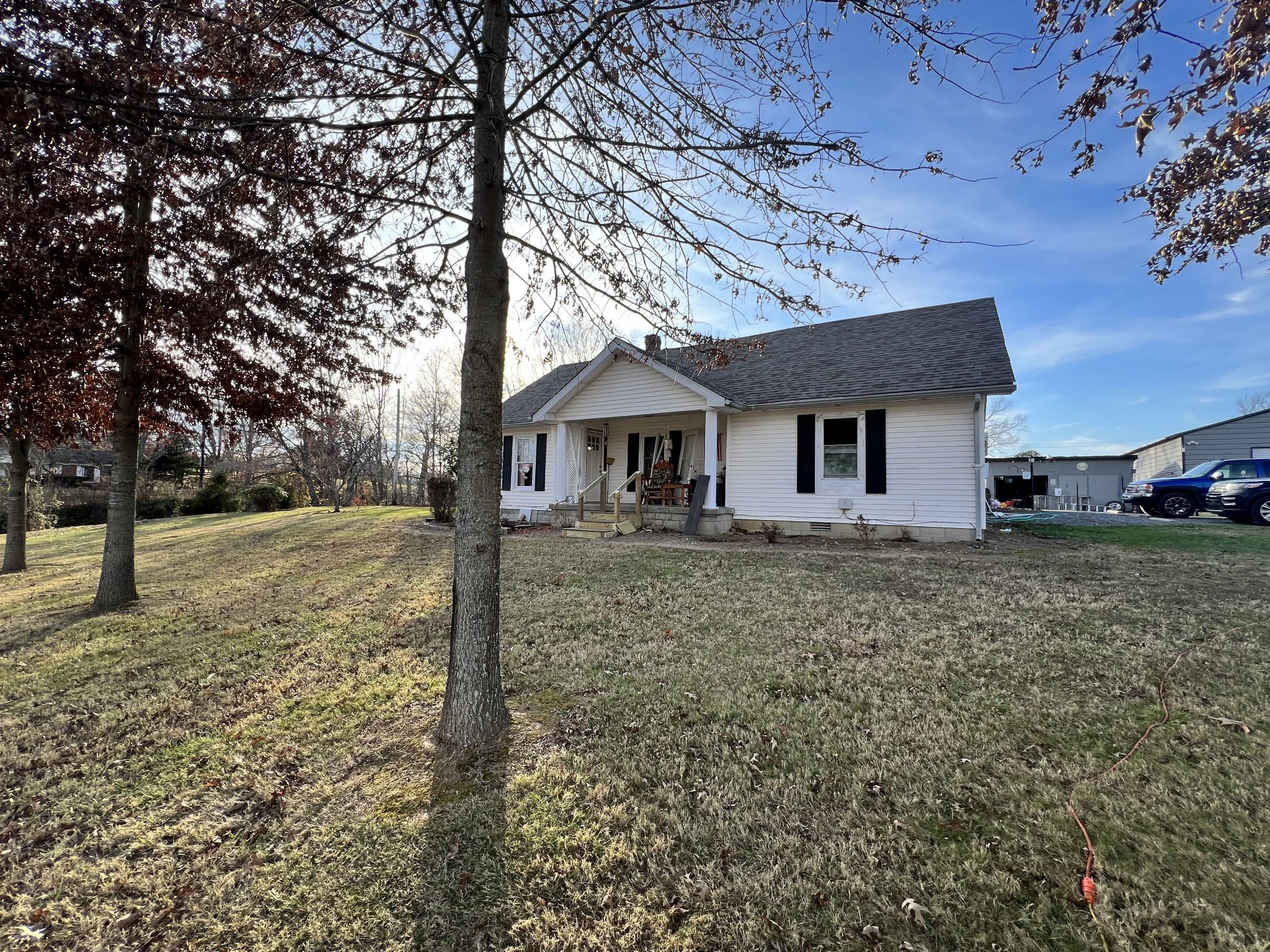 4610 Budds Creek Road Cunningham, TN 37052 - Photo 3 of 29 Gallery Image 3