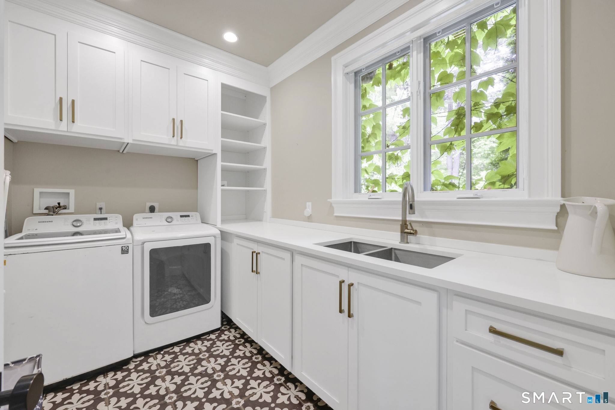 14 Robkins Road Avon, CT 06001 - Photo 26 of 40