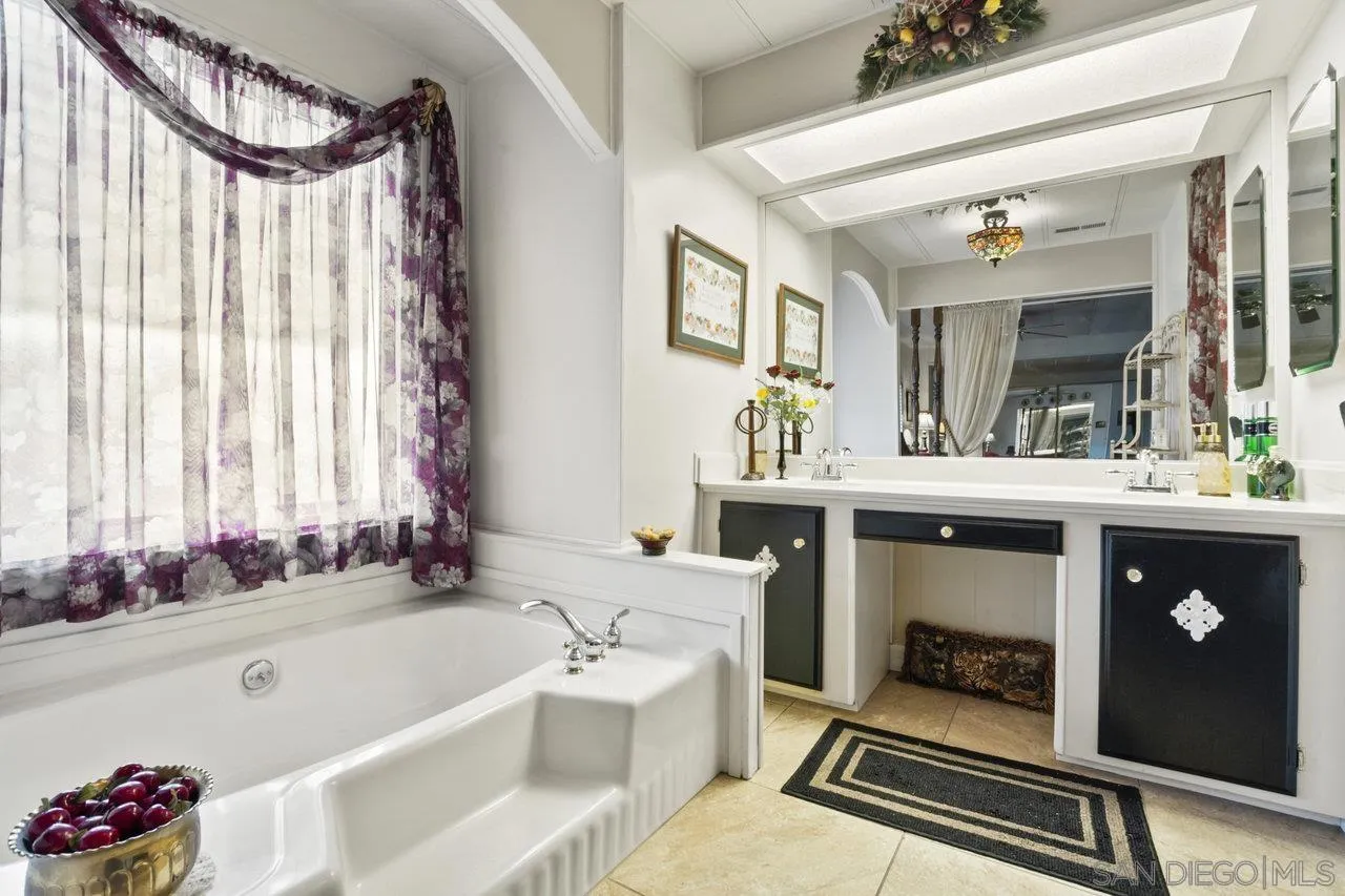 7467 Mission Gorge Road, Unit 44 Santee, CA 92071 - Photo 24 of 31 Gallery Image 24