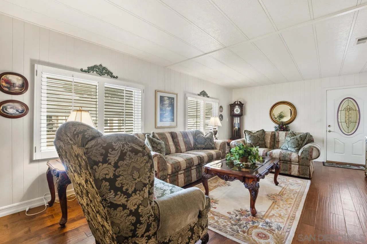 7467 Mission Gorge Road, Unit 44 Santee, CA 92071 - Photo 6 of 31 Gallery Image 6