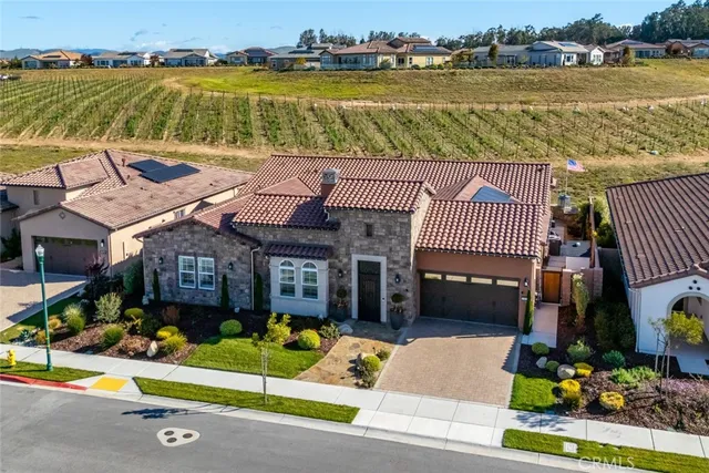 $1,799,000 | 981 Trail View Place, Nipomo, CA 93444