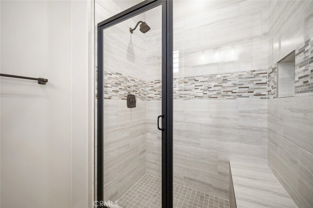 981 Trail View Place Nipomo, CA 93444 - Photo 34 of 56 a bathroom with a shower