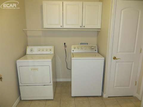 11125 Carpenter Road Flushing, MI 48433 - Photo 16 of 20 20421887-15.JPG