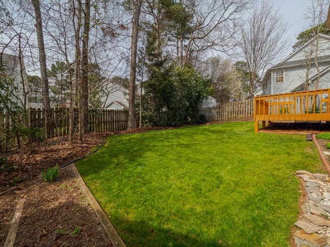 5520 Edgebury Road Raleigh, NC 27613 - Photo 24 of 29 Photo 24