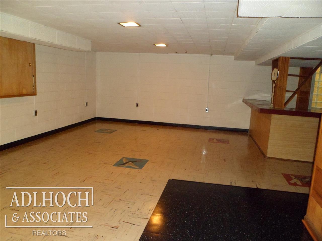 477 Shelbourne Road Grosse Pointe, MI 48236 - Photo 13 of 14
