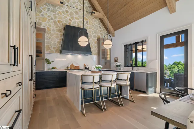 $3,590,000 | 189 Crowne Hill Way, Marietta, SC 29661