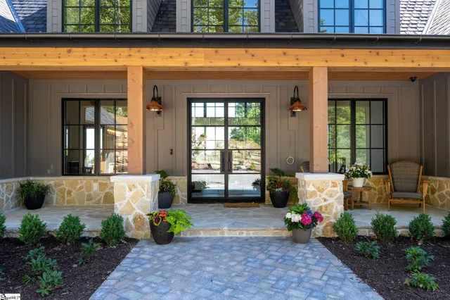 $3,590,000 | 189 Crowne Hill Way, Marietta, SC 29661
