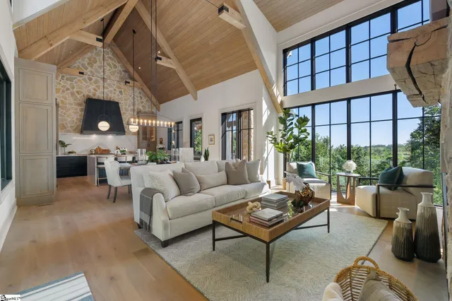 $3,590,000 | 189 Crowne Hill Way, Marietta, SC 29661