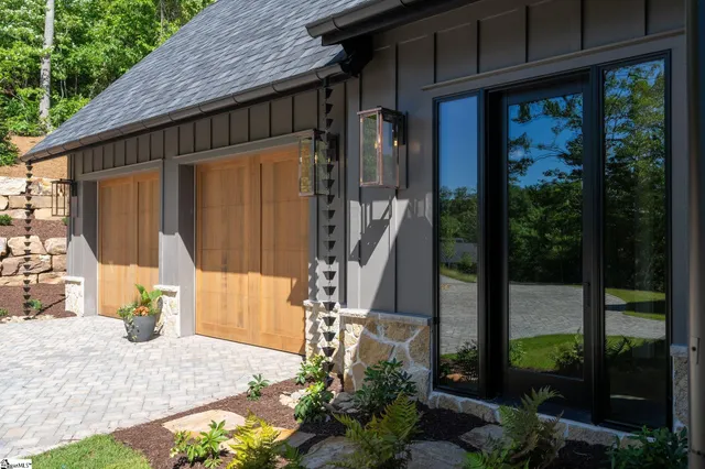 $3,590,000 | 189 Crowne Hill Way, Marietta, SC 29661