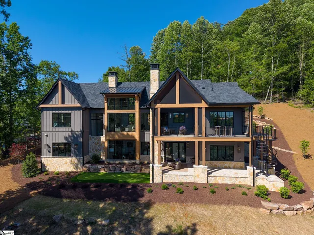 $3,590,000 | 189 Crowne Hill Way, Marietta, SC 29661