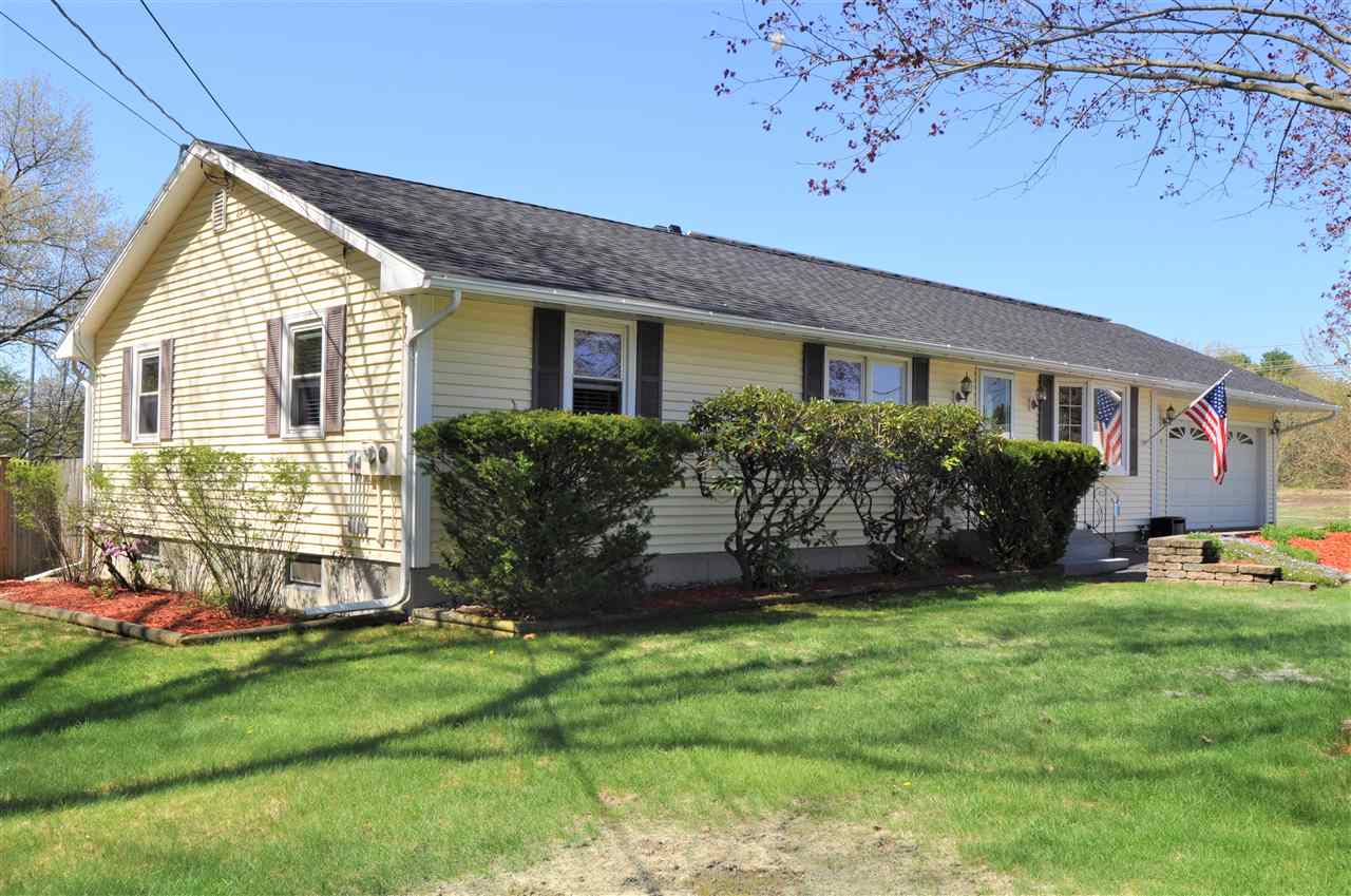 17 Hazen Road Bedford, NH 03110 - Photo 1 of 39 Gallery Image 1