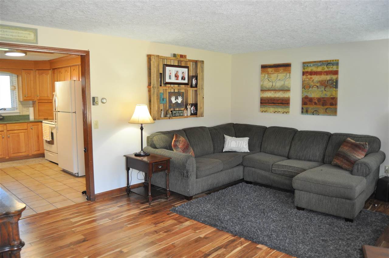 17 Hazen Road Bedford, NH 03110 - Photo 11 of 39 Gallery Image 11