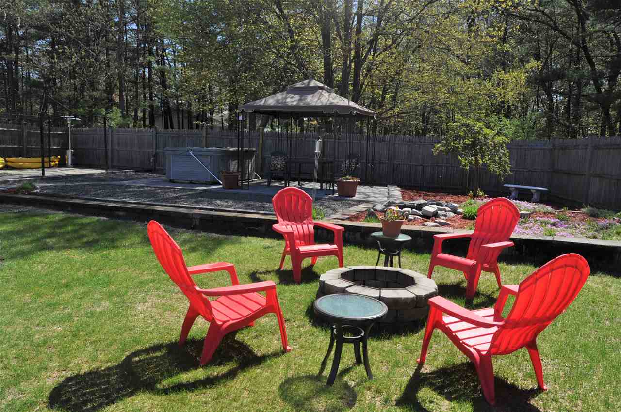 17 Hazen Road Bedford, NH 03110 - Photo 25 of 39 Gallery Image 25
