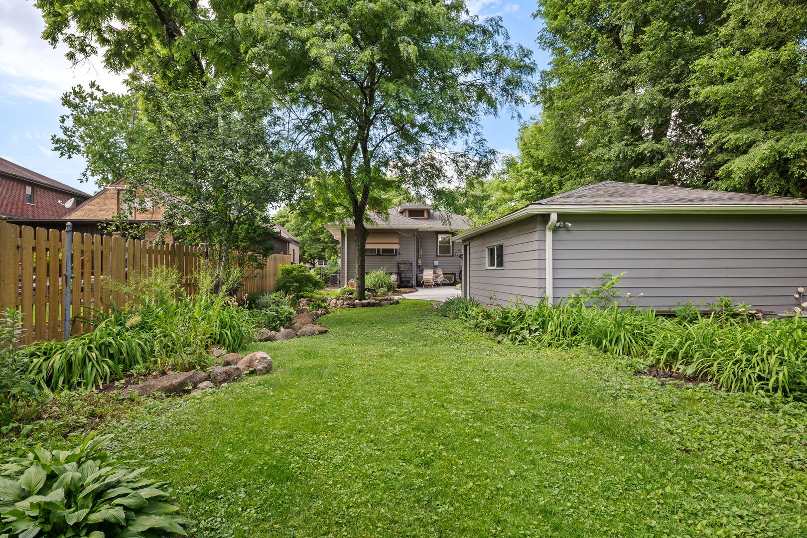 389 Addison Road Riverside, IL 60546 - Photo 25 of 29