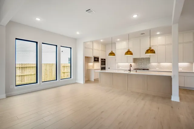 $649,990 | 17206 Blooming Suzans Lane, Conroe, TX 77302