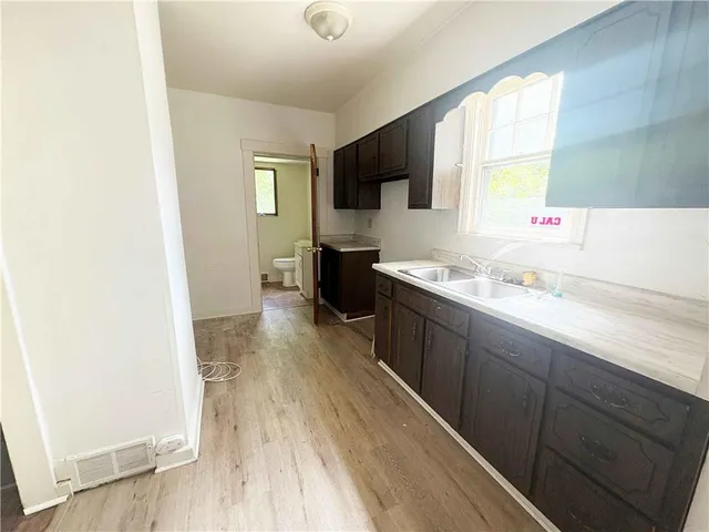 $1,150 | 800 North 6th Street, Clairton, PA 15025