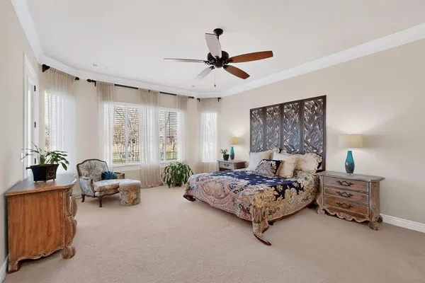 $759,900 | 9404 Crestview Drive, Denton, TX 76207