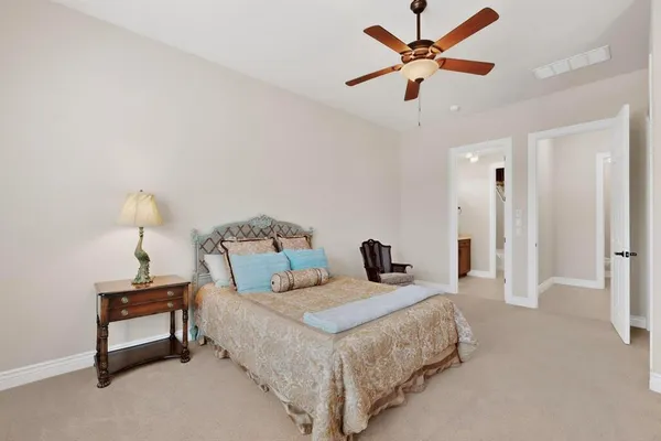 $759,900 | 9404 Crestview Drive, Denton, TX 76207