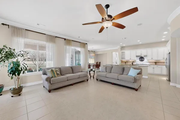 $759,900 | 9404 Crestview Drive, Denton, TX 76207