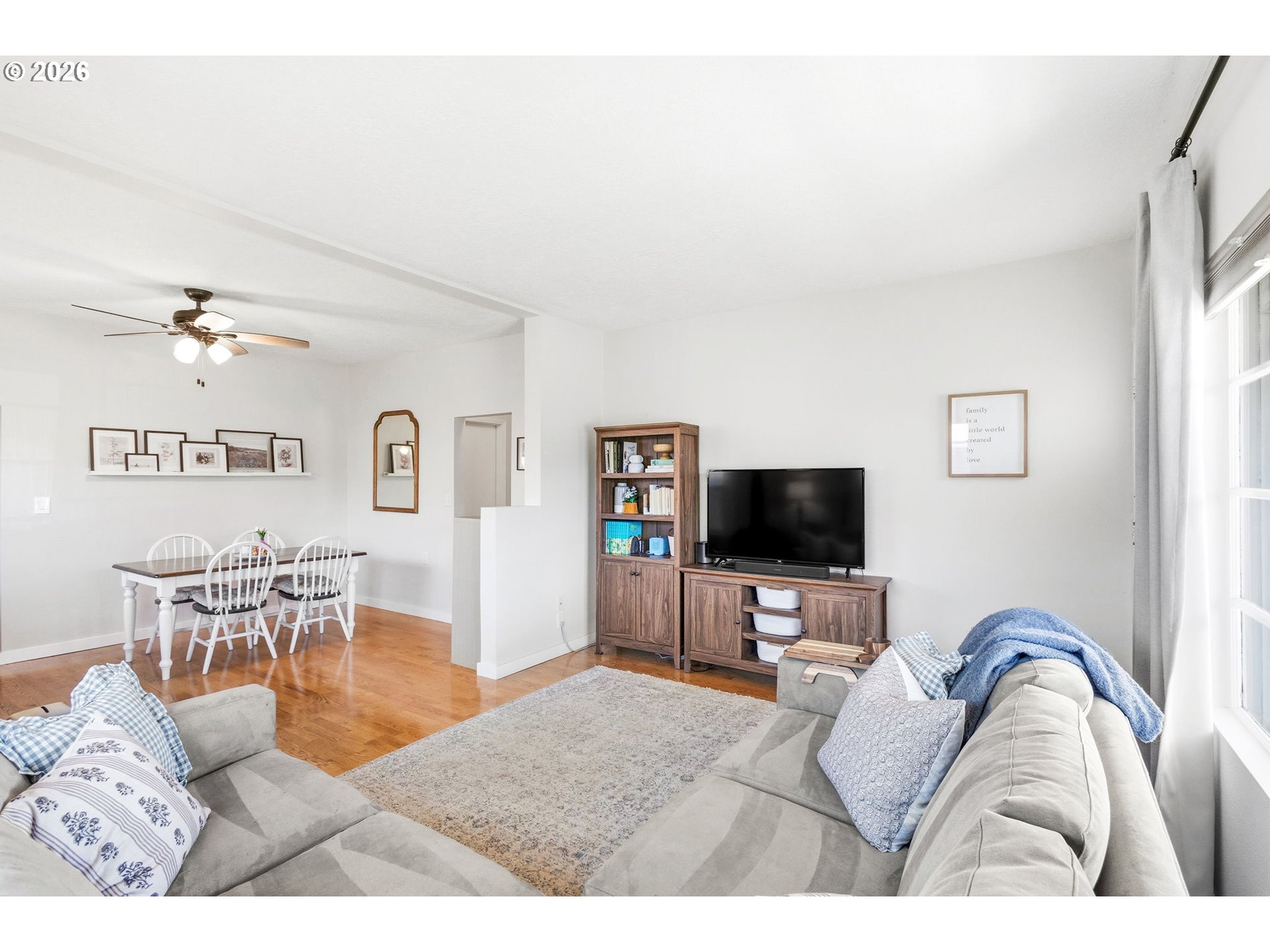 423 South 1st Street Silverton, OR 97381 - Photo 11 of 36