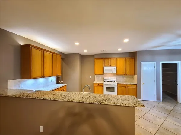 $2,895 | 1 Watergrove Court, Mansfield, TX 76063