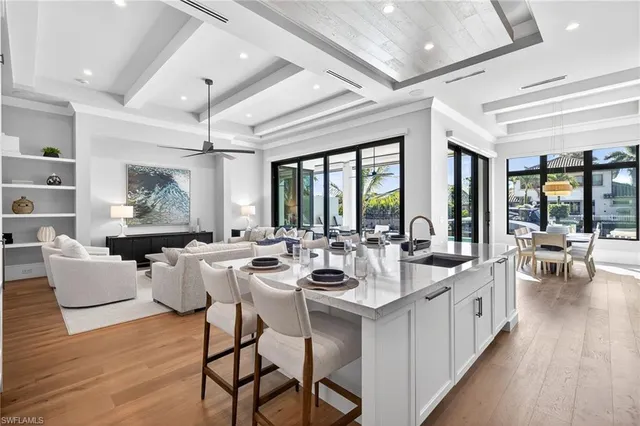 $5,995,000 | 1456 Curlew Avenue, Naples, FL 34102