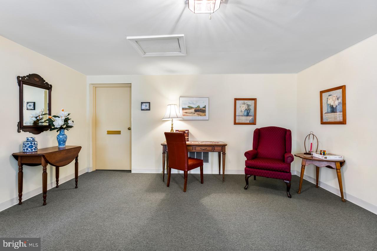 820 Sunken Road, Unit 9 Fredericksburg, VA 22401 - Photo 11 of 41 Level 2 Common area