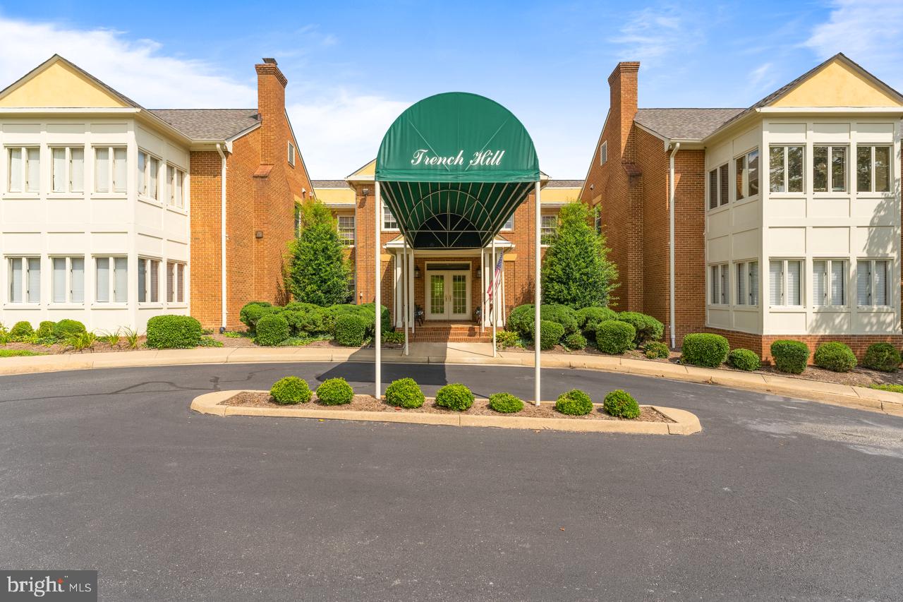 820 Sunken Road, Unit 9 Fredericksburg, VA 22401 - Photo 2 of 41 Beautiful brick frontage