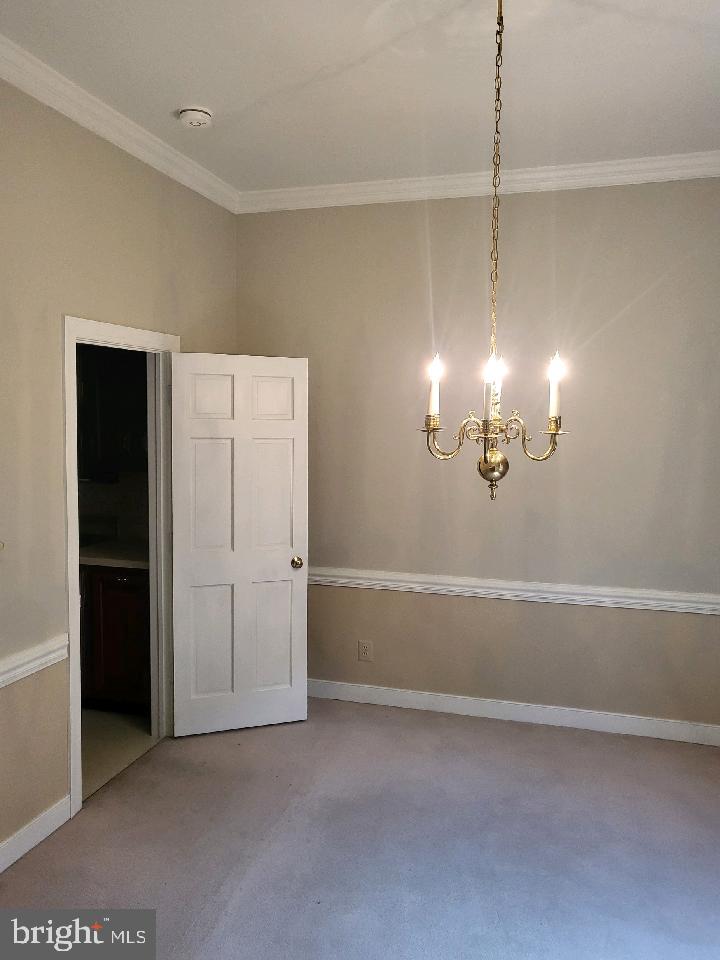 820 Sunken Road, Unit 9 Fredericksburg, VA 22401 - Photo 41 of 41 Dining room FRESHLY PAINTED UPDATE