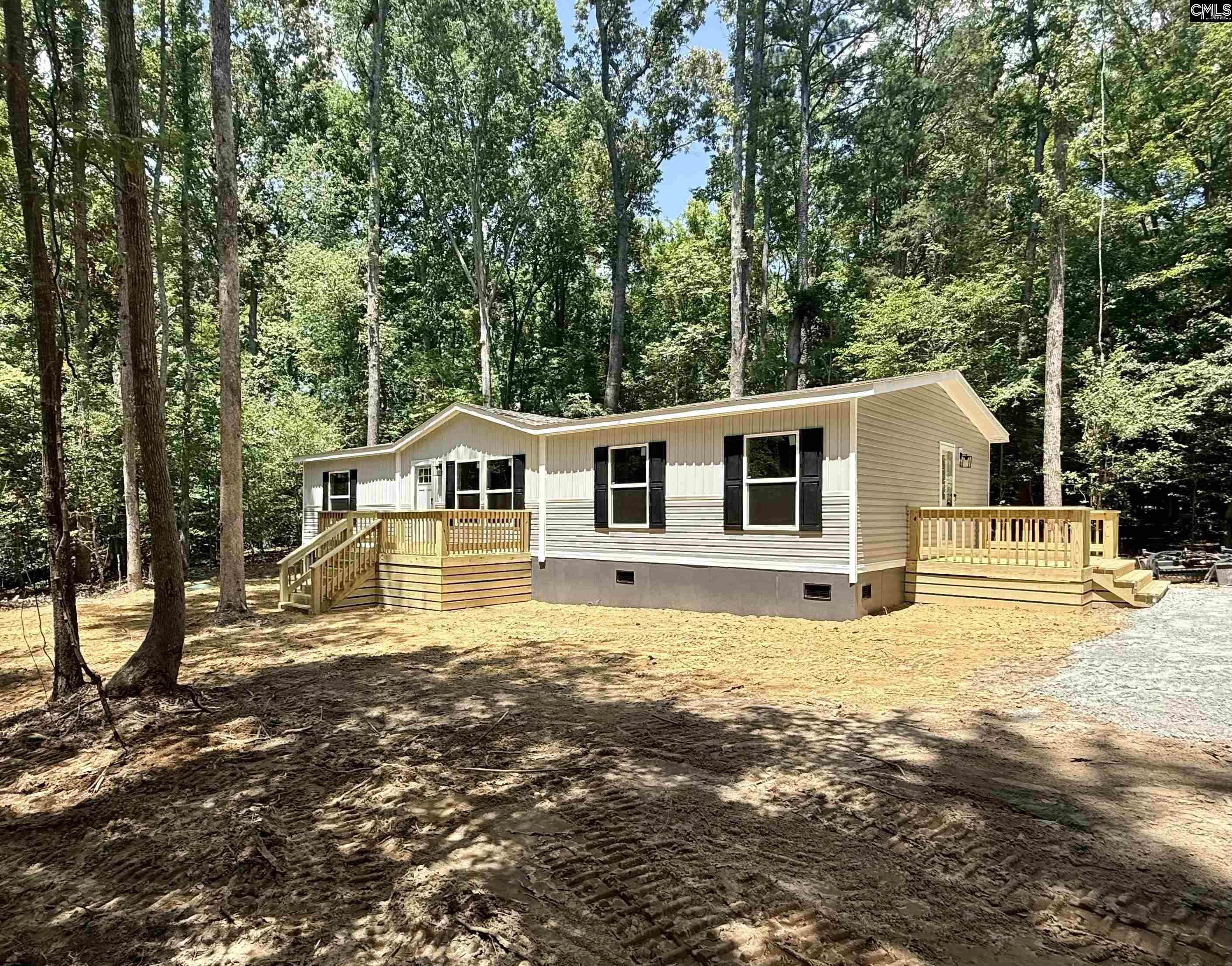281 Douglas Road Pomaria, SC 29126 - Photo 1 of 19
