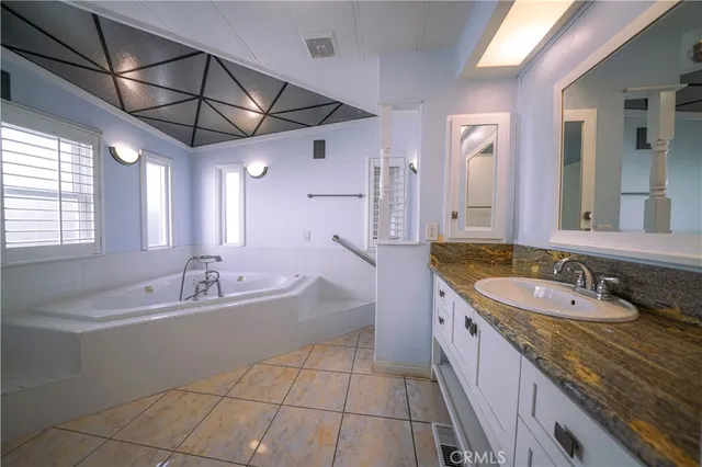 $288,000 | 1919 West Coronet Avenue, Unit 190, Anaheim, CA 92801