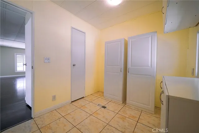 $288,000 | 1919 West Coronet Avenue, Unit 190, Anaheim, CA 92801